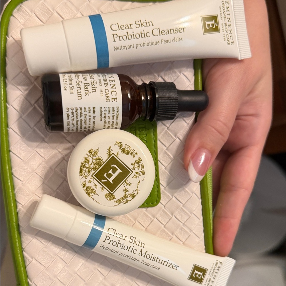 Eminence Clear Skin Probiotic Cleanser - White and Brown